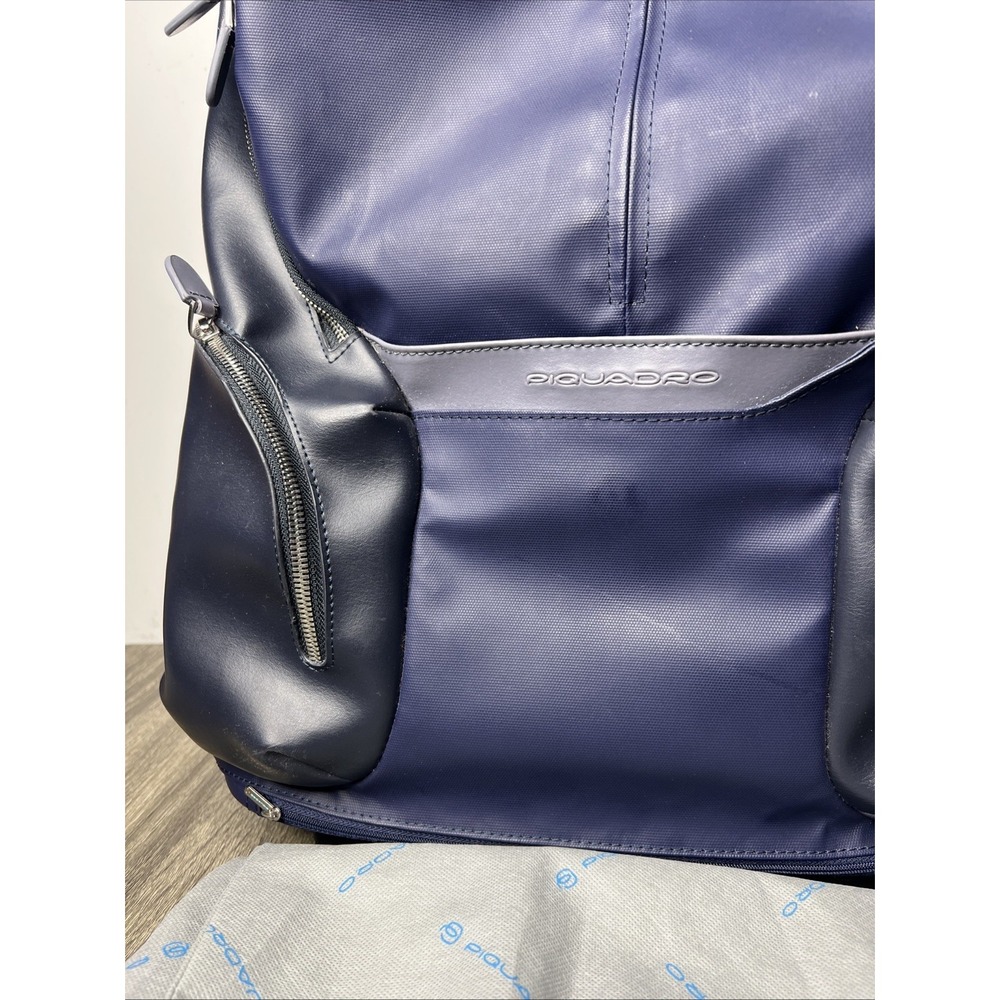 PIQUADRO Coleos Cabin Backpack Trolley Night Blue Rolling Suitcase Carry-On EUC! - Picture 5 of 16